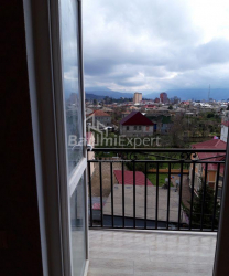 Квартира 3-комн 53 м² - Юр'ївська, Батумі
