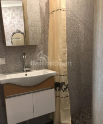 Квартира 2-комн 42 м² - Ніко Піросмані, Батумі