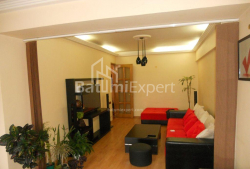 Квартира 3-комн 69 м² - Юр'ївська, Батумі