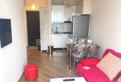 Квартира 2-комн 38 м² - Шерифа Хімшіашвілі, Батумі