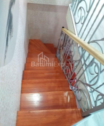 Квартира 4-комн 89 м² - Галактiона Табiдзе, Батумі