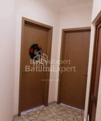 Квартира 2-комн 56 м² - Oлександра Пушкiна, Батумі