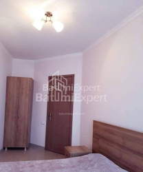 Квартира 2-комн 56 м² - Oлександра Пушкiна, Батумі
