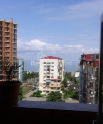 Квартира 3-комн 55 м² - Ніко Піросмані, Батумі