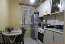 Квартира 3-комн 70 м² - Юр'ївська, Батумі