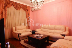 Квартира 3-комн 70 м² - Юр'ївська, Батумі