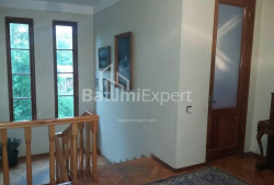 Квартира 7-комн 300 м² - Петра Багратіоні, Батумі