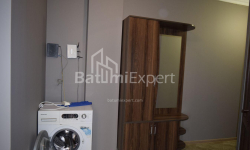 Квартира 3-комн 62 м² - Юр'ївська, Батумі