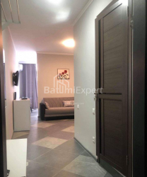 Квартира 2-комн 38 м² - Юсуфа Кобаладзе, Батумі