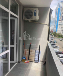 Квартира 2-комн 38 м² - Юсуфа Кобаладзе, Батумі