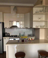 Квартира 45 м² - Петра Багратіоні, Батумі, Грузія