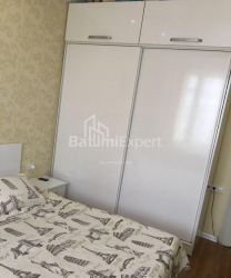 Квартира 3-комн 77 м² - Ніко Піросмані, Батумі