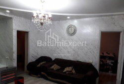 Квартира 4-комн 88 м² - Юр'ївська, Батумі