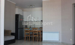 Квартира 3-комн 65 м² - Юр'ївська, Батумі