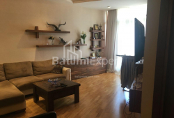 Квартира 3-комн 75 м² - Вахтанга Горгасалі, Батумі