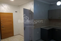 Квартира 48 м² - Петра Мелiкiшвiлi, Батумі, Грузія