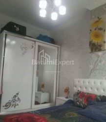 Квартира 2-комн 56 м² - Фрiдiона Халвашi, Батумі