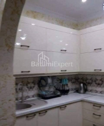 Квартира 2-комн 68 м² - Шерифа Хімшіашвілі, Батумі