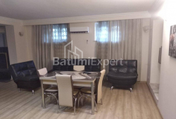 Квартира 5-комн 147 м² - Юр'ївська, Батумі