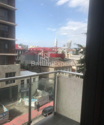 Квартира 3-комн 79 м² - Царя Парнаваза, Батумі