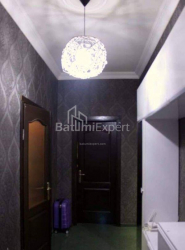 Квартира 3-комн 100 м² - Шерифа Хімшіашвілі, Батумі
