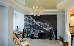 Квартира 274 м² - Деметре Тавдадебулі, Батумі, Грузія