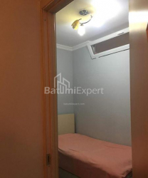 Квартира 3-комн 53 м² - Юр'ївська, Батумі