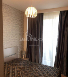 Квартира 3-комн 57 м² - Вахтанга Горгасалі, Батумі