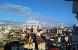 Квартира 3-комн 80 м² - Oлександра Пушкiна, Батумі