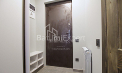 Квартира 1-комн 33 м² - Зураба Горгiладзе, Батумі
