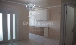 Квартира 2-комн 47 м² - Юсуфа Кобаладзе, Батумі