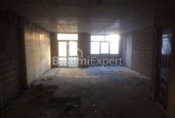 Квартира 3-комн 72 м² - Юсуфа Кобаладзе, Батумі