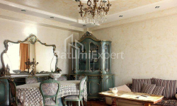 Квартира 3-комн 84 м² - Деметре Тавдадебулі, Батумі