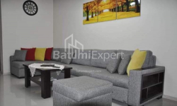 Квартира 3-комн 52 м² - Юсуфа Кобаладзе, Батумі