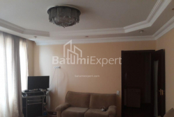 Квартира 2-комн 36 м² - Шерифа Хімшіашвілі, Батумі