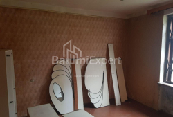 Квартира 3-комн 80 м² - Юр'ївська, Батумі