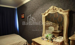 Квартира 3-комн 90 м² - Царя Парнаваза, Батумі