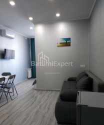 Квартира 35 м² - Ніко Піросмані, Батумі, Грузія