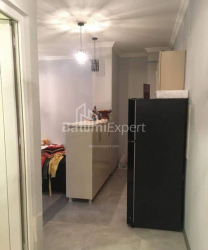Квартира 3-комн 52 м² - Юр'ївська, Батумі