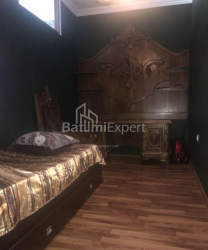 Квартира 100 м² - Петра Мелiкiшвiлi, Батумі, Грузія