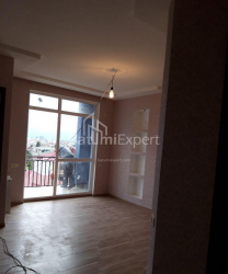 Квартира 3-комн 53 м² - Ангiса, Батумі