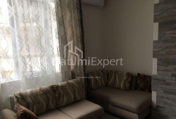 Квартира 2-комн 45 м² - Еквтіме Такаішвілі, Батумі