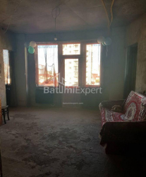 Квартира 4-комн 80 м² - Юр'ївська, Батумі