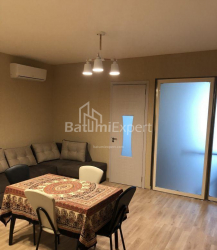 Квартира 3-комн 57 м² - Вахтанга Горгасалі, Батумі