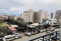 Квартира 3-комн 94 м² - Юр'ївська, Батумі
