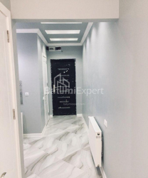 Квартира 3-комн 65 м² - Акакі Церетелі, Батумі