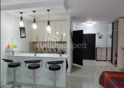 Квартира 1-комн 50 м² - Ніко Піросмані, Батумі
