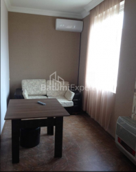 Квартира 2-комн 41 м² - Олександра Грибоєдова, Батумі