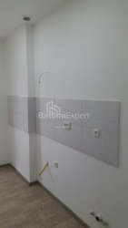 Квартира 2-комн 47 м² - Юсуфа Кобаладзе, Батумі