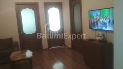 Квартира 4-комн 70 м² - Шерифа Хімшіашвілі, Батумі